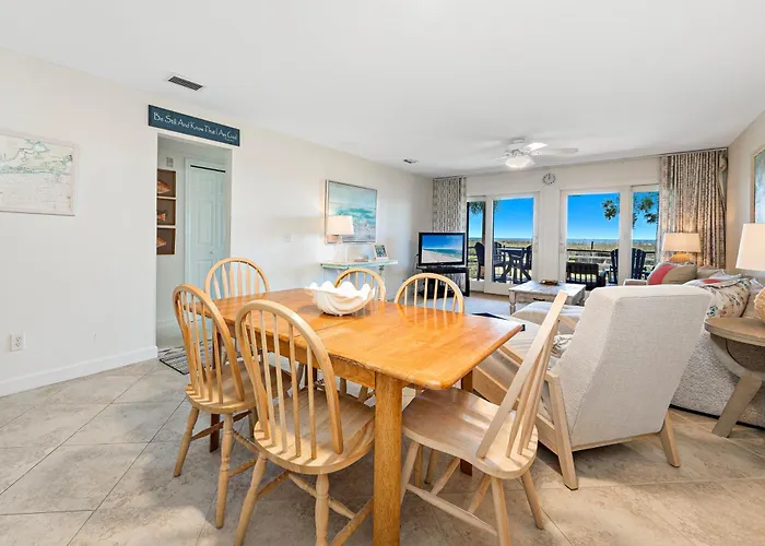 Needle Rush Point Unit C14 Holiday home Pensacola